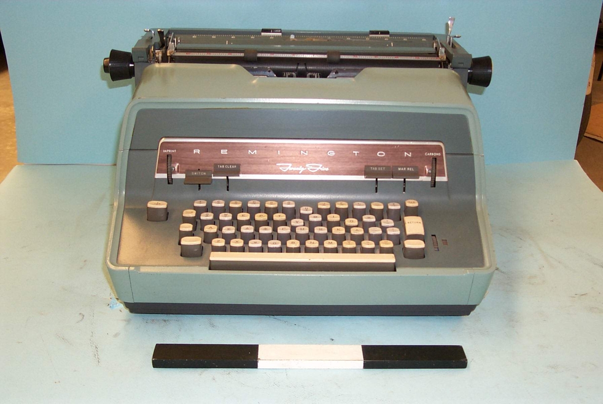 Ηλεκτρική Γραφομηχανή Remington