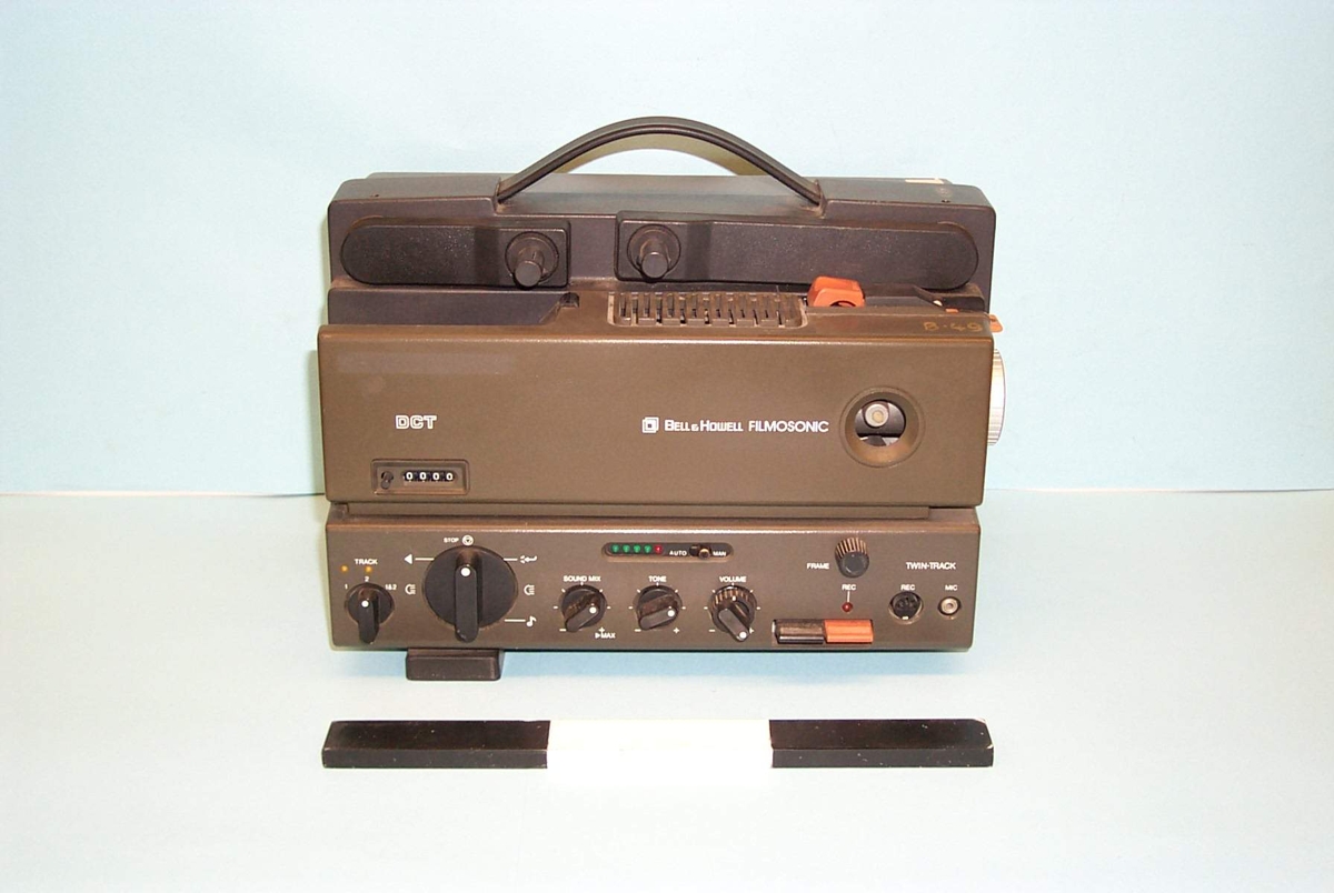 Μηχανή Προβολής Bell & Howell Filmosonic 21 DCT