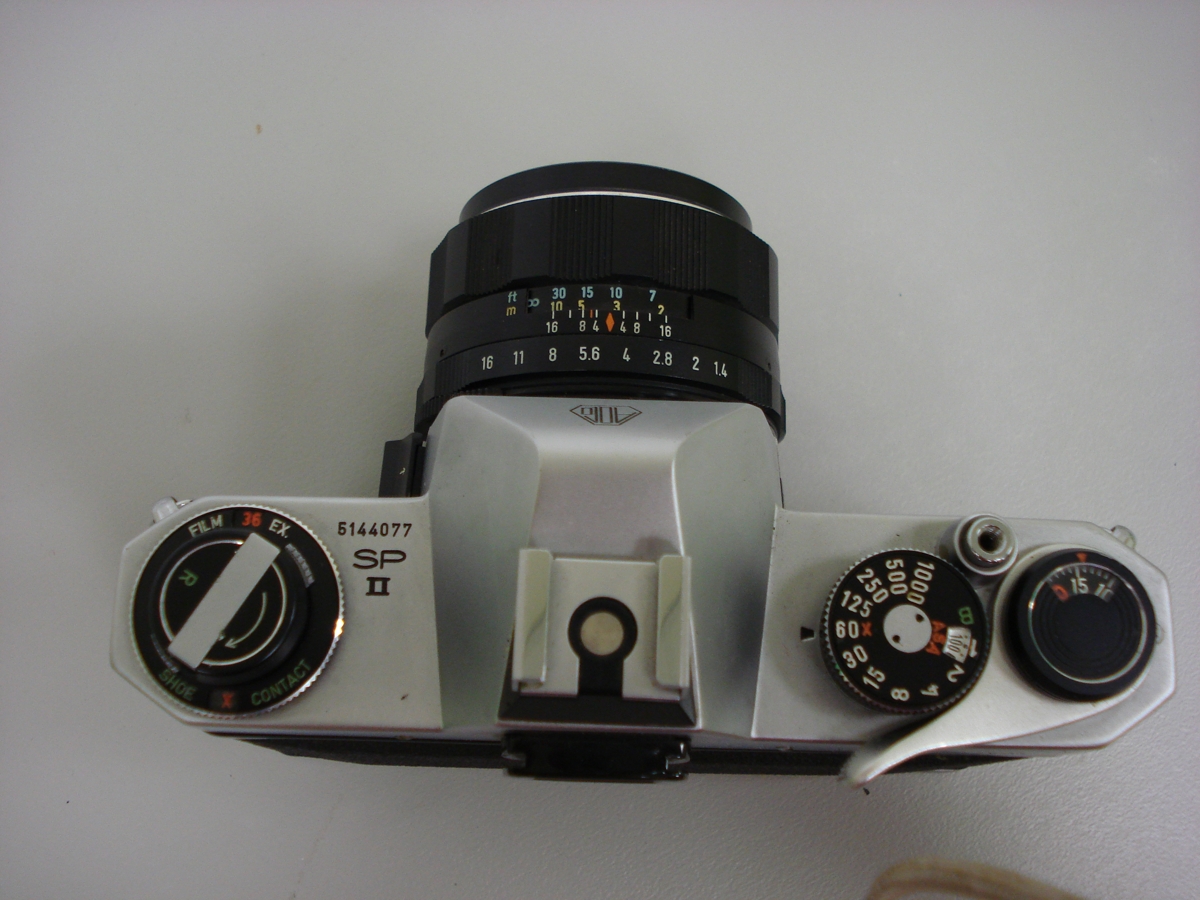 ΦΩΤΟΓΡΑΦΙΚΗ ΜΗΧΑΝΗ PENTAX SPOTMATIC II ΣΕ ΘΗΚΗ