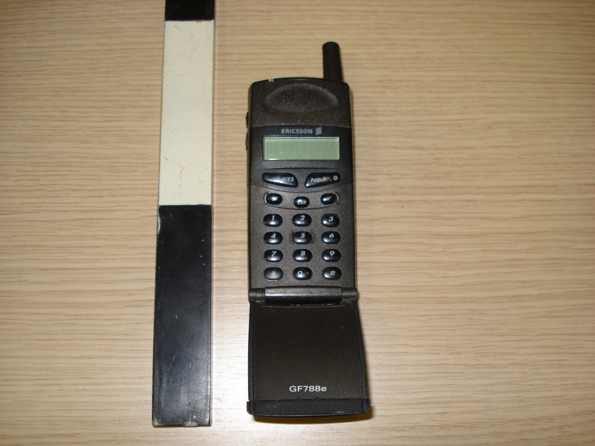 Κινητό Τηλέφωνο Ericsson GF788e