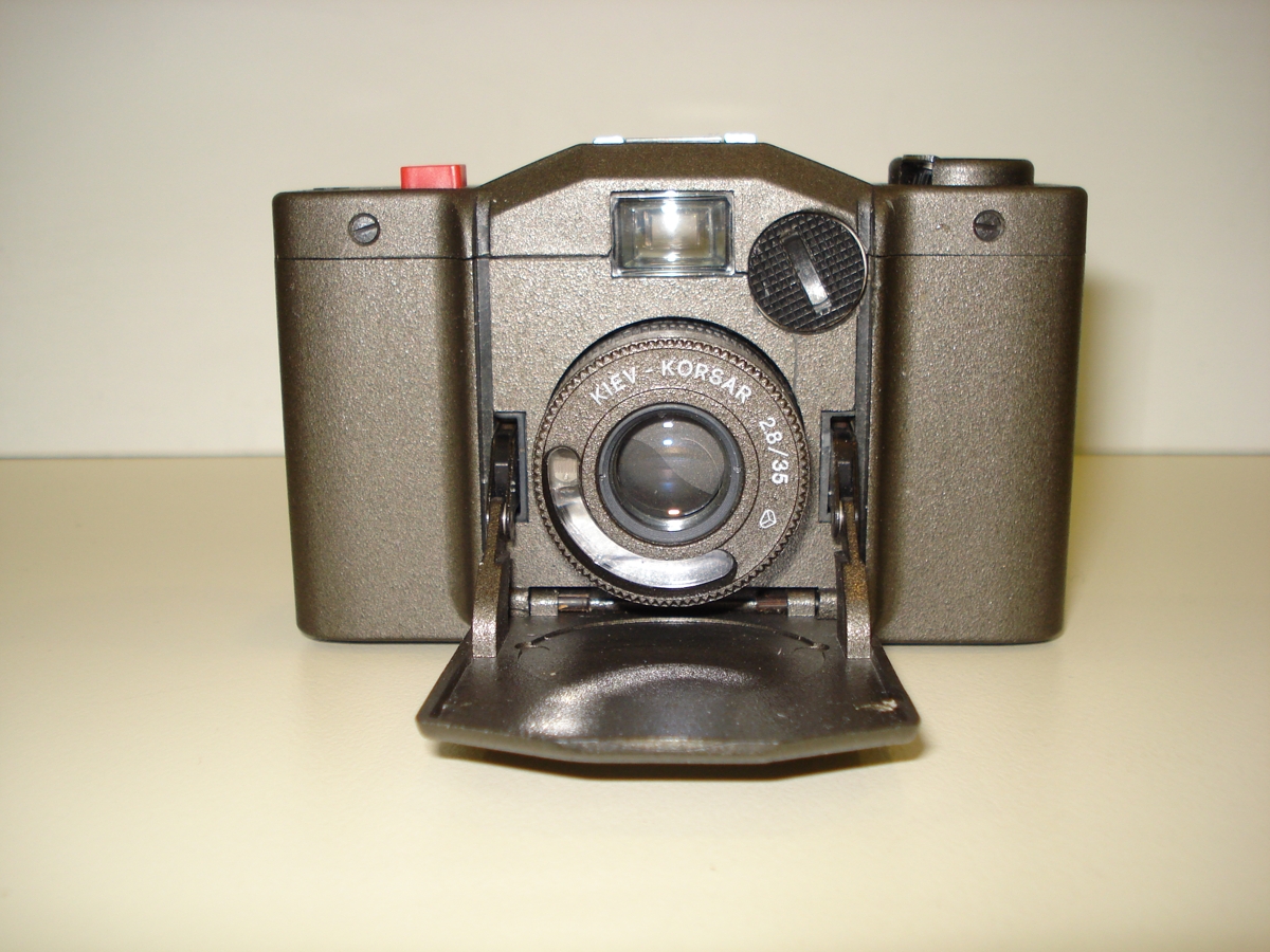 KIEV 35A CAMERA IN SLEEVE