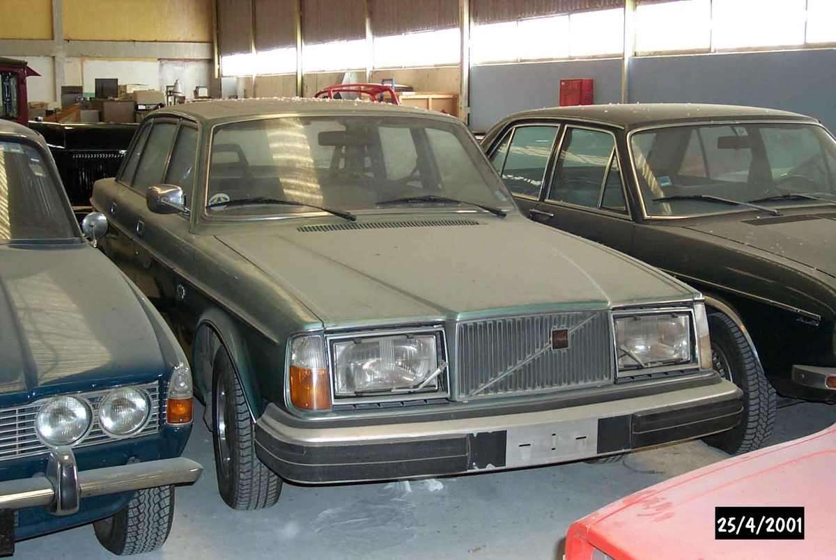 Αυτοκίνητο Volvo 264GL