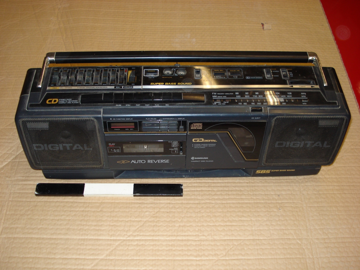 Portable Samsung Radio and CD Player