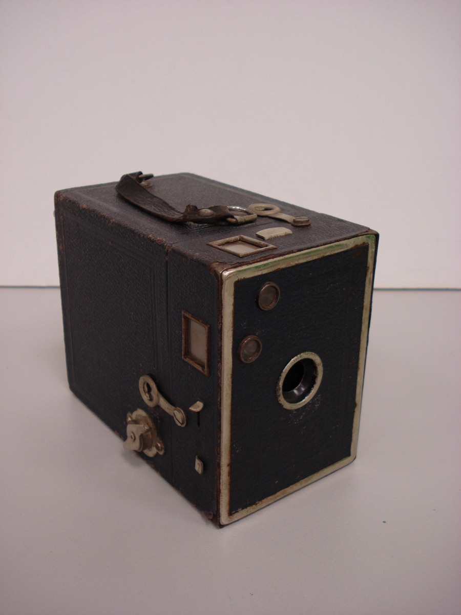 CAMERA BOX